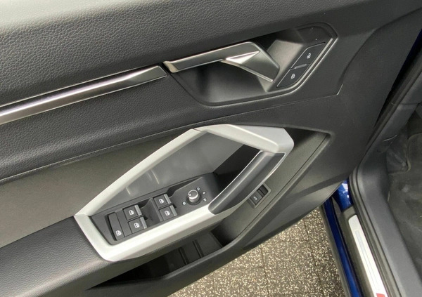 Audi Q3 cena 159900 przebieg: 17622, rok produkcji 2023 z Gdynia małe 407